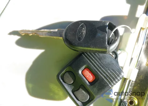 2010 Ford F150 Fx4/Lariat/Xl/Xlt from USA, damaged, VIN 1FTFX1EV4AFB90447